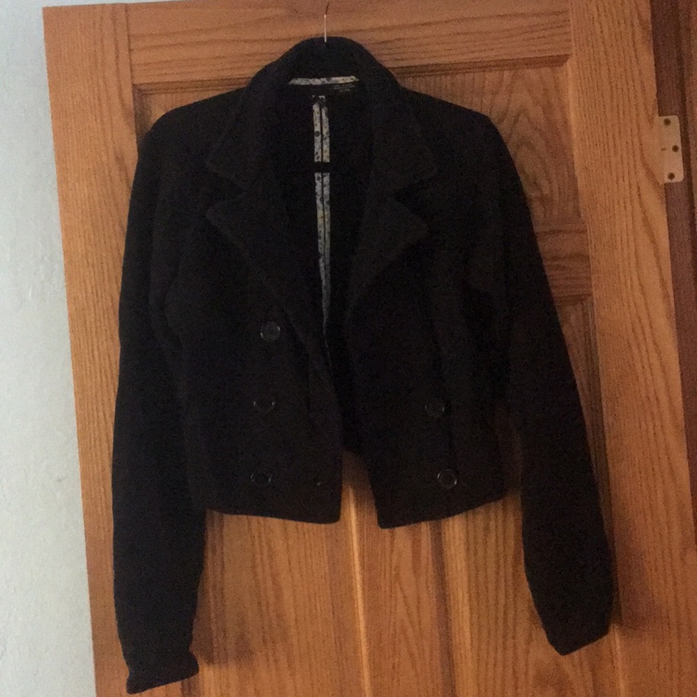 DC Women’s XL button up Jacket - great condition